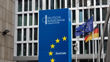 Γιατί ΕΚΤ και Bundesbank βλέπουν οφέλη από νέες εκδόσεις ευρωομολόγων, η αντίδραση του Μερτς στην πρόταση Μακρόν
