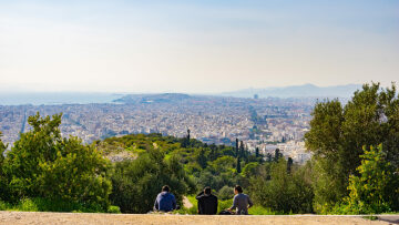 Λόφοι και πάρκα της Αθήνας για χαρταετό την Καθαρά Δευτέρα
