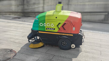 Η καθαριότητα σε άλλο επίπεδο: Αυτόματες ρομποτικές σκούπες κατακτούν τους δρόμους της Κίνας
