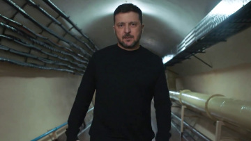 Ο Ζελένσκι για την 4η επέτειο από την έναρξη του πολέμου στην Ουκρανία μέσα από το καταφύγιο: «Ο Πούτιν δεν έχει πετύχει τους στόχους του»