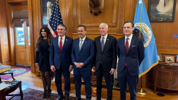 Τριμερής Παπασταύρου με Μπέργκαμ και Ράιτ: Η ενέργεια είναι δύναμη