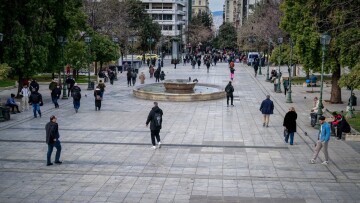 Πακέτο επιδοτήσεων €700 εκατ. για χιλιάδες οικογένειες: Ποια προγράμματα «τρέχουν» και ποια δρομολογούνται