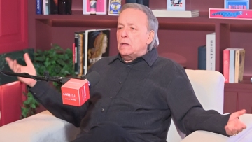 Ανδρέας Μικρούτσικος: Όταν ο έρωτας της Ελένης Μενεγάκη ήταν κρυφός, στο σπίτι μου τους κάλυπτα