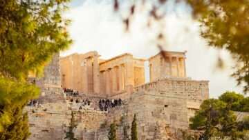 
Δωρεάν ξεναγήσεις σε σημεία πολιτιστικού ενδιαφέροντος της Αθήνας τον Μάρτιο