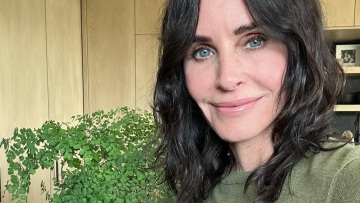 Κόρτνεϊ Κοξ: Η ερμηνεία-έκπληξη στα ντραμς, στη μεγαλύτερη επιτυχία των Nirvana (βίντεο)