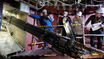 Ένα ρομπότ με μορφή φιδιού θα αποσύρει ραδιενεργά συντρίμμια στη Φουκουσίμα