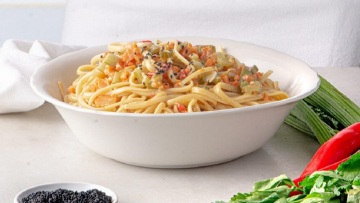 Σαρακοστιανές μακαρονάδες: 5 συνταγές που αποδεικνύουν πως η νηστεία δεν είναι βαρετή