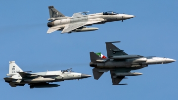 airstrikes-pakistan-hor