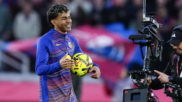 Ο Γιαμάλ πέτυχε το πρώτο χατ τρικ στην καριέρα του: Ο νεότερος στην ιστορία της Μπαρτσελόνα, δείτε τα γκολ