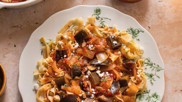 10 χορταστικές συνταγές χωρίς κρέας για το κυριακάτικο τραπέζι