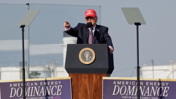 Δυσαρέσκεια Τραμπ για τις διαπραγματεύσεις με το Ιράν: Καμία ανοχή στον εμπλουτισμό ουρανίου 