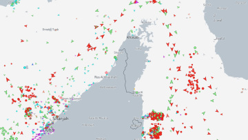 Συναγερμός στα Στενά του Ορμούζ, oδηγία για πάγωμα διελεύσεων μετά τα πλήγματα σε ιρανικούς στόχους - Σενάρια τρόμου για πετρέλαιο, αέριο

