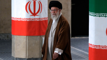 Η CIA παρακολουθούσε για μήνες τον Αλί Χαμενεΐ - Το φονικό χτύπημα ακριβείας στη σύσκεψη στο παλάτι