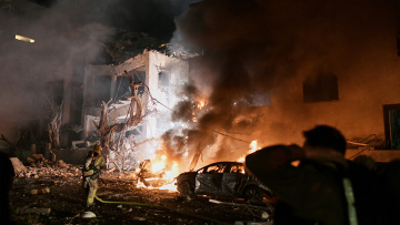 Νεκρή από ιρανικό βαλλιστικό πύραυλο μια γυναίκα στο Τελ Αβίβ, 20 ελαφρά τραυματίες