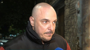 Άκης Δείξιμος για Μαρία Δεληθανάση: Πέτυχε να γίνει μια Influencer και σημαιοφόρος του MeToo, αυτό ήθελε