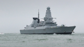 Η Βρετανία εξετάζει την αποστολή του αντιτορπιλικού HMS Duncan στην Κύπρο
