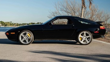 Πωλείται η μοναδική Porsche 928 που κατασκεύασε η Ruf