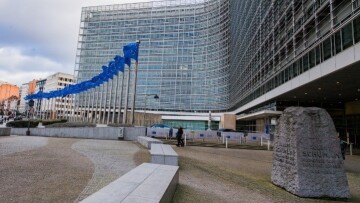 Η Κομισιόν παρουσίασε το σχέδιο για την ενίσχυση της ευρωπαϊκής βιομηχανίας με ρήτρα «Made in Europe»