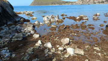 Εντυπωσιακές εικόνες από το φαινόμενο της άμπωτης στη Λήμνο