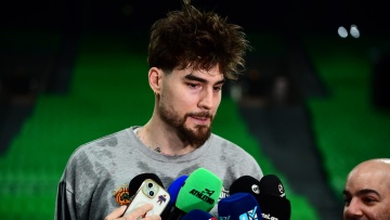 Ο Χουάντσο για τον πόλεμο: «Είμαι με την αγάπη και τα ανθρώπινα δικαιώματα, ό,τι πηγαίνει ενάντια με βρίσκει απέναντι»
