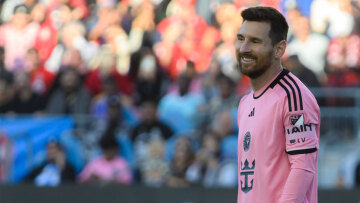 Αυτό είναι το νέο ποδοσφαιρικό σπίτι του Μέσι (pics, video)