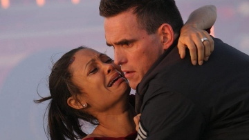 Όταν το «Crash» πέτυχε την πιο συγκλονιστική νίκη στα Όσκαρ και άνοιξε μία διαμάχη που συνεχίζεται μέχρι σήμερα