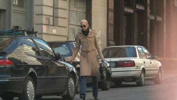 Το Prada παλτό της Κάρολιν Μπεσέτ-Κένεντι πουλήθηκε σε τιμή που ξεπέρασε κάθε προσδοκία
