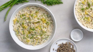 Κριθαρότο με σάλτσα ταραμά