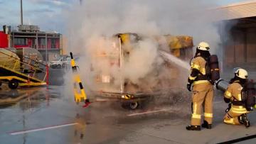 Ρωσικές μυστικές υπηρεσίες φέρεται να κρύβονται πίσω από εκρήξεις δεμάτων στην Ευρώπη το 2024, σύμφωνα με τη Europol