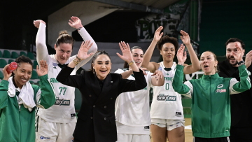 Μια νίκη μακριά από τους τελικούς της Α1 μπάσκετ γυναικών ο  Παναθηναϊκός, 90-70 τον Ολυμπιακό 