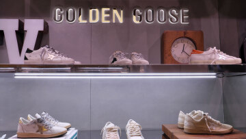 Golden Goose: Ανοίγει στην Αθήνα το μεγαλύτερο κατάστημα του οίκου στην Ευρώπη