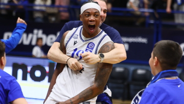 Το καλάθι του Έντλερ Ντέιβις που έσπασε την κατάρα 21 χρόνων για τον Ηρακλή κόντρα στον Παναθηναϊκό, βίντεο 