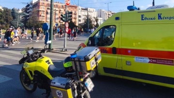 Με ισχυρή παρουσία του ΕΚΑΒ ο 14ος Ημιμαραθώνιος της Αθήνας: 72 περιστατικά αντιμετωπίστηκαν, 7 διακομιδές σε νοσοκομεία