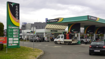 Πλαφόν στις τιμές των καυσίμων επιβάλλει η Κροατία - Όριο στο 1,5 ευρώ το λίτρο η βενζίνη