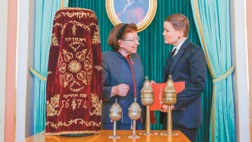 Επιστρέφουν 91 κειμήλια - Από τα κάστρα της Σικελίας στο Εβραϊκό Μουσείο της Ελλάδος
