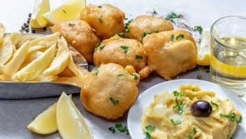 Κουρκούτι μπίρας: Πώς γίνεται τραγανό για λαχανικά, κοτόπουλο και θαλασσινά (+συνταγές)