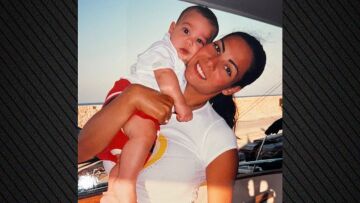 Η Εύη Βατίδου ανέβασε φωτογραφία με τον γιο της από το παρελθόν: Εγώ στα 24 μου μαζί σου, έγραψε 