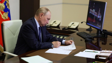 «Ταχεία αποκλιμάκωση» ζητά ο Πούτιν, σε τηλεφωνική επικοινωνία με τον Ιρανό ομόλογό του