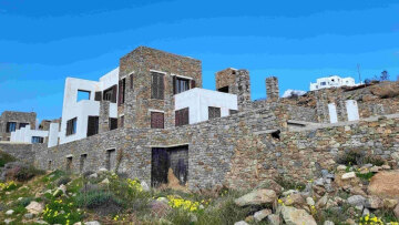 Μύκονος: Σε νέο πλειστηριασμό και με…σκόντο οι βίλες στο Πλυντρί