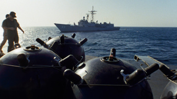 Τραμπ προς Ιράν: Αν βάλατε νάρκες στα Στενά του Ορμούζ, οι στρατιωτικές συνέπειες θα είναι πρωτόγνωρες