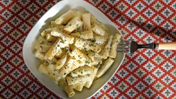 Ριγκατόνι τέσσερα τυριά