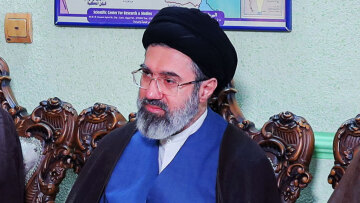 Ο Μοτζτάμπα Χαμενεΐ έχει τραυματιστεί και πιθανότατα έχει παραμορφωθεί, λέει ο Χέγκσεθ