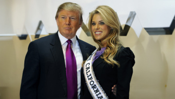 «Δεν σε αναγνωρίζω καν»: Η πρώην Μις Καλιφόρνια επιτίθεται με ανοιχτή επιστολή στον Τραμπ για τη στήριξή του στο Ισραήλ