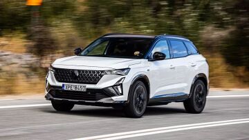 Δοκιμάζουμε το φουλ υβριδικό Renault Austral - Πόσο κοστίζει στην Ελλάδα;
