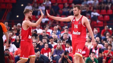 Ολυμπιακός: Βεζένκοβ και Γουόκαπ συγκεντρώνουν αυξημένες πιθανότητες συμμετοχής με Φενέρ
