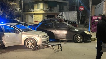 Τροχαίο στο κέντρο της Λάρισας: Ηλεκτρικό πατίνι με δύο ανήλικους συγκρούστηκε με αυτοκίνητο, φωτογραφίες