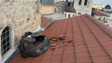 Το Ισραήλ ενημέρωσε τον Πατριάρχη Ιεροσολύμων για το θραύσμα του πυραύλου σε ελληνορθόδοξο μοναστήρι δίπλα στον Πανάγιο Τάφο