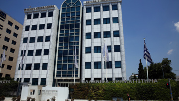 Χρηματιστήριο Αθηνών: Έντονη μεταβλητότητα στο ταμπλό – Πιέσεις δέχονται οι τράπεζες 