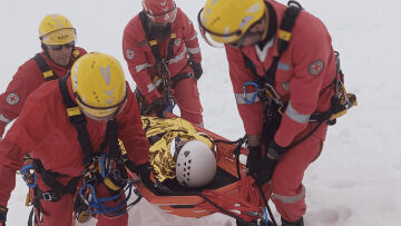 Εκπαίδευση επιβίωσης και διάσωσης του Ελληνικού Ερυθρού Σταυρού στον Όλυμπο, δείτε βίντεο και φωτογραφίες