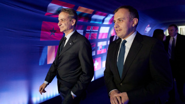  Με τον Κυριάκο Μητσοτάκη τώρα η Ελλάδα αποτελεί success story, είπε η Ρομπέρτα Μέτσολα στα γενέθλια του ΕΛΚ